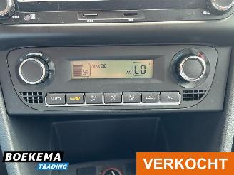 Volkswagen Polo 1.4-16V Comfortline Navi Climate Control picture 19