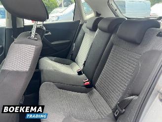Volkswagen Polo 1.4-16V Comfortline Navi Climate Control picture 11