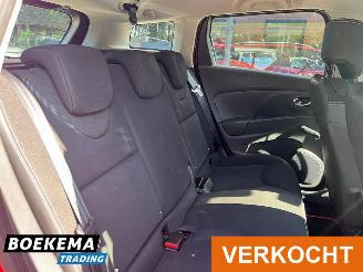 Renault Clio Estate 0.9 TCe Expression Navigatie Cruise-Control Airco picture 10