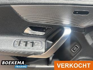 Mercedes Cla-klasse 200 Bus Sol Lux. Stoelverwarming Camera Leer Navi Clima picture 19