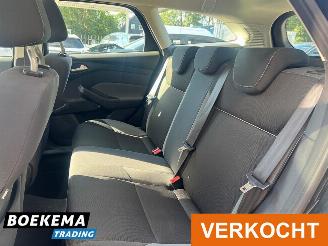 Ford Focus Wagon 1.6 TDCI Trend Cruise Navi Airco picture 14