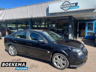 uszkodzony samochody osobowe Opel Vectra 1.8-16V Elegance Clima Elektrische Ramen 2005/4