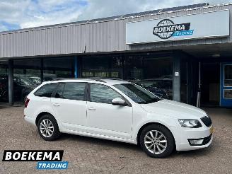 damaged passenger cars Skoda Octavia Combi 1.2 TSI Businessline Automaat Navi Cruise Clima 2016/2