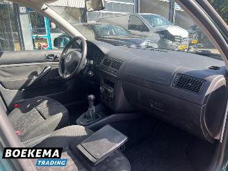 Volkswagen Golf 1.6 5-Deurs Trekhaak LMV picture 11