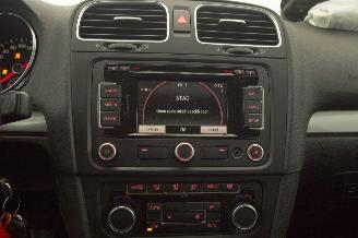 Volkswagen Golf 1.6 TDI Navi picture 8