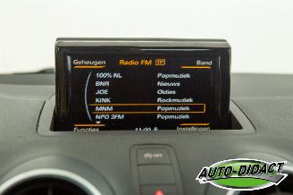 Audi A1 1.0 TFSI Airco Navi picture 9