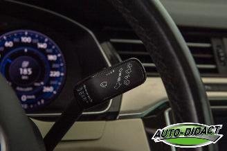 Volkswagen Passat GTE 1.4 TSI Variant Connected Series Plus picture 12