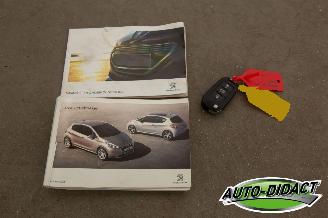 Peugeot 208 1.2 e-VTi Automaat Blue Lease picture 25