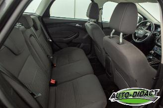 Ford Focus 1.5 Clima Navi Titanium Edition picture 24
