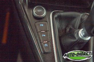 Ford Focus 1.5 Clima Navi Titanium Edition picture 11