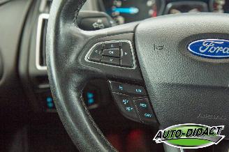 Ford Focus 1.5 Clima Navi Titanium Edition picture 16