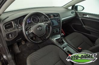 Volkswagen Golf 1.0 TSI Clima Navi Camera picture 27