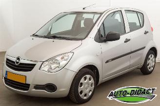 krockskadad bil auto Opel Agila 1.0 Essentia 2009/4