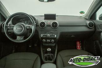 Audi A1 1.0 TFSI Airco Navi picture 23