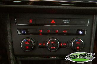 Seat Leon 2.0 TDI Automaat Clima Navi Camera picture 10