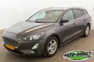 damaged passenger cars Ford Focus 1.0 EcoBoost Clima Navi Trend Edition Business 2021/11