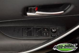 Toyota Corolla Touring Sports 2.0 Hybrid Pano Leder Clima Navi Premium picture 14