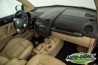Volkswagen New-beetle 2.0 Cabriolet Highline Airco picture 14