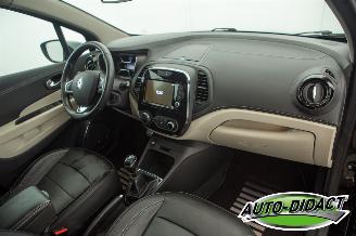 Renault Captur 1.2 TCe INITIALE PANO Leder Camera Clima Navi picture 19