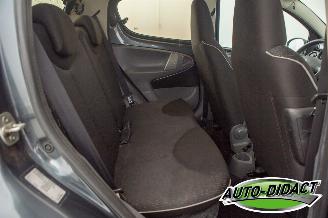 Peugeot 107 1.0-12V Airco Millesim 200 picture 19