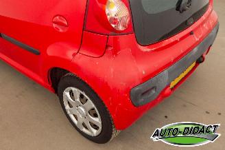 Peugeot 107 1.0-12V XS picture 29