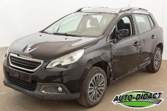 skadebil auto Peugeot 2008 1.2 Active 118.099 km Navi Airco 2015/1