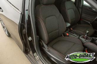 Ford Focus Wagon 1.0 EcoBoost Hybrid ST Line X Navi Camera picture 22