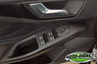 Ford Focus Wagon 1.0 EcoBoost Hybrid ST Line X Navi Camera picture 14