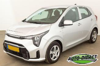 krockskadad bil auto Kia Picanto 1.0 DPI 14.647 km Digi Dash Navi Airco DynamicLine 5p. 2025/7