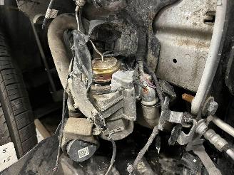 Volkswagen Golf 2.0 TDI Digi Dash Clima 108.576 km Life picture 45