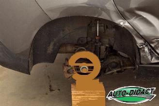 Peugeot 2008 1.2 Access Airco picture 28