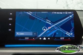 BMW iX1 eDrive20 67 kWh Automaat 54.836 km Pano Digi Dash Clima picture 7