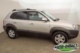 Hyundai Tucson 2.0i 4WD Clima Style picture 35