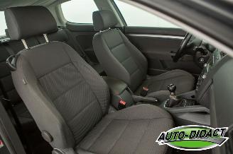 Volkswagen Golf 2.0 FSI Clima Sportline picture 15