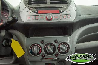 Nissan Pixo 1.0 Airco picture 9