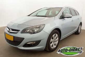 Auto incidentate Opel Astra Sports Tourer 1.4 Turbo Clima 2015/5