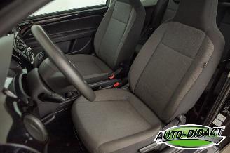 Volkswagen Up! 1.0 Airco picture 19
