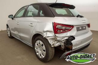 Audi A1 1.6 TDI Airco Admired picture 3