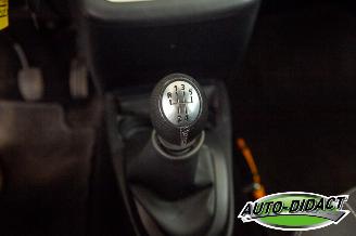 Renault Twingo 1.2-16V Airco Dynamique picture 12