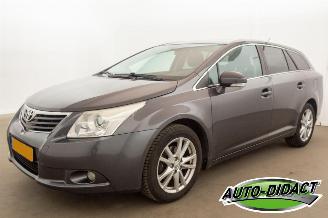 škoda osobní automobily Toyota Avensis 1.8 VVTi Clima Navi Camera Business 2011/1
