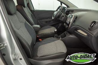 Renault Captur 0.9 TCe Clima Navi 117.328 km Intens picture 21