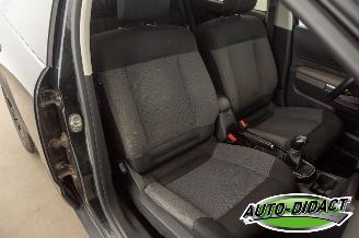 Citroën C4 cactus 1.6 Clima Feel picture 21