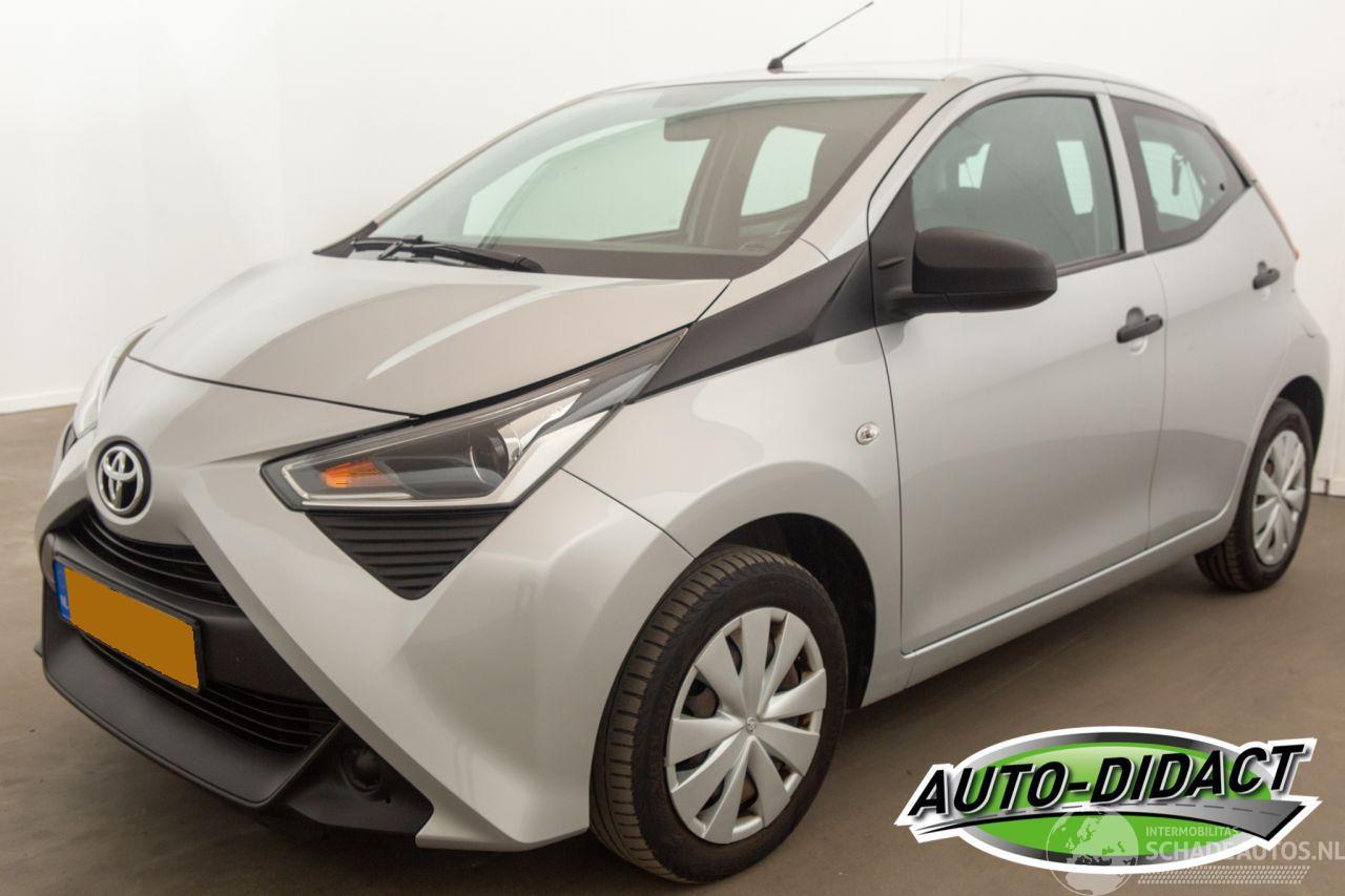 Toyota Aygo 1.0 VVT-i x-fun Airco