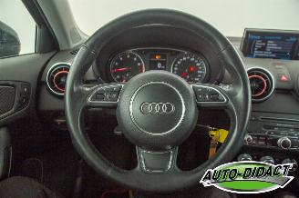 Audi A1 1.0 TFSI Automaat Navi Airco picture 5