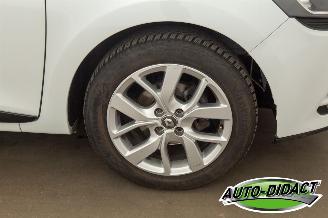Renault Clio 0.9 TCe Airco Navi Limited picture 32
