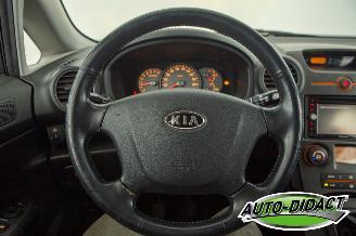 Kia Carens 2.0 CVVT Clima 7p. X-ecutive picture 5