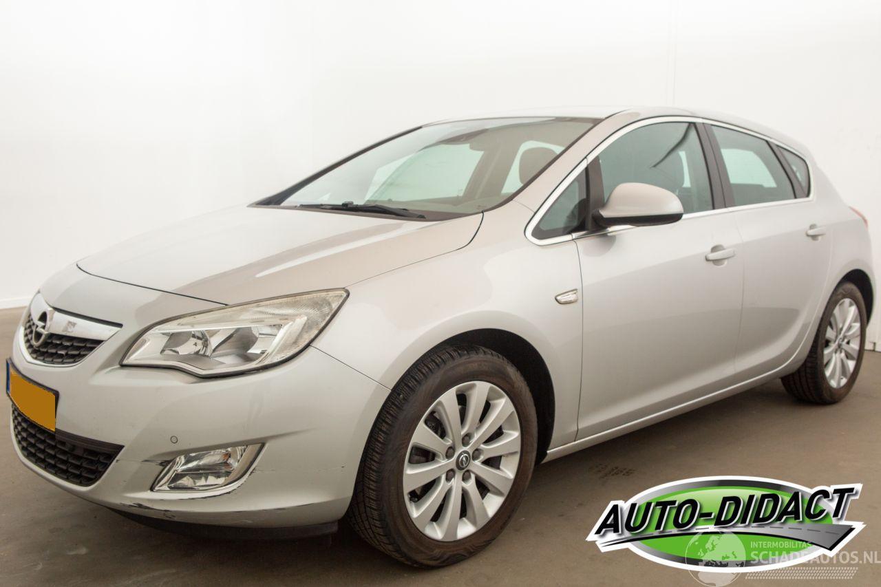 Opel Astra 1.6 Turbo Clima Cosmo geen schade