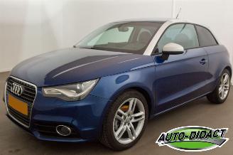 krockskadad bil auto Audi A1 1.6 TDI 77KW Leder Navi 2012/1