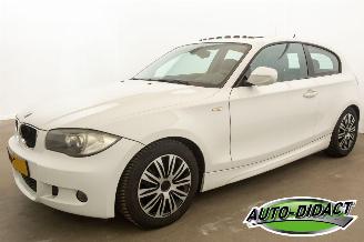 damaged passenger cars BMW 1-serie 116i Airco Elek Dak 2009/12