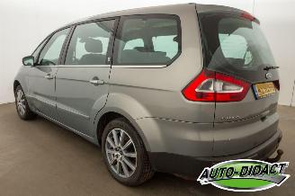 Ford Galaxy 2.0-16V Ghia Motorschade picture 3